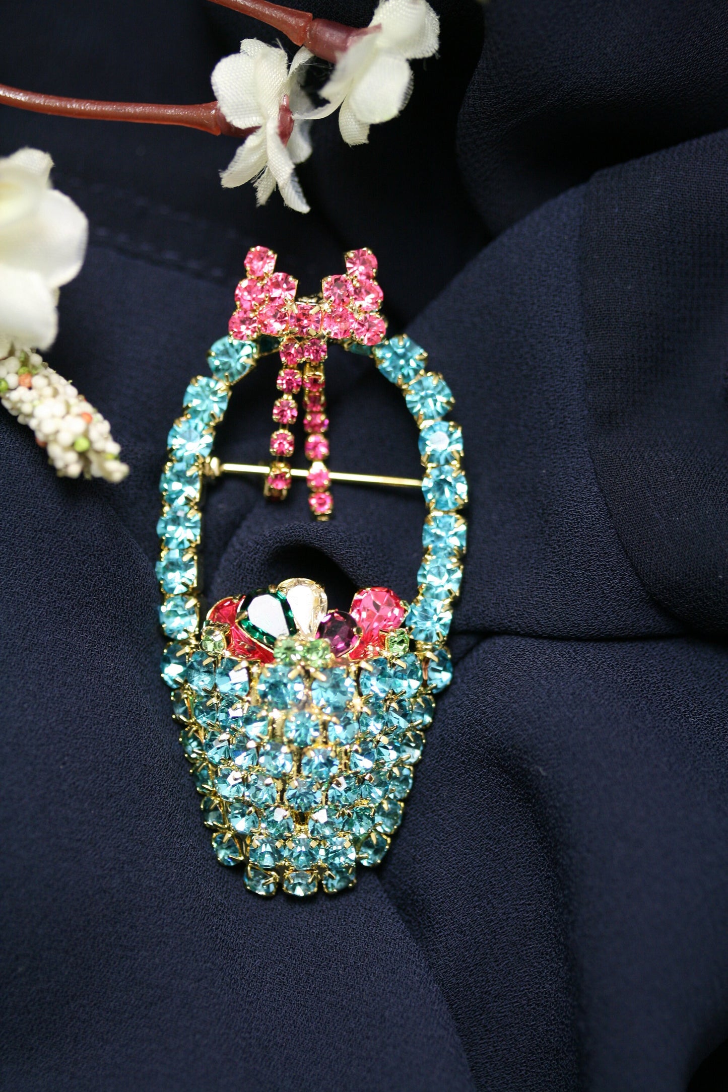 Rhinestone Easter Basket Brooch Pin, Easter Jewelry, Easter Egg Brooch Pin, Easter Holiday Jewelry Gift