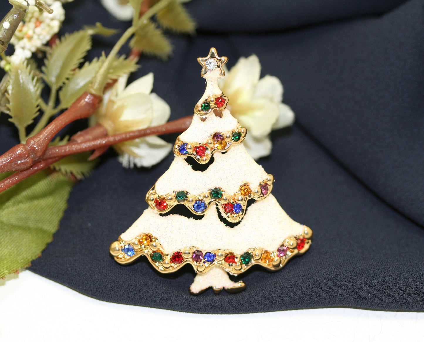 Christmas snow white glitter tree pin brooch with Rhinestone, Crystal Holiday Jewelry Gift