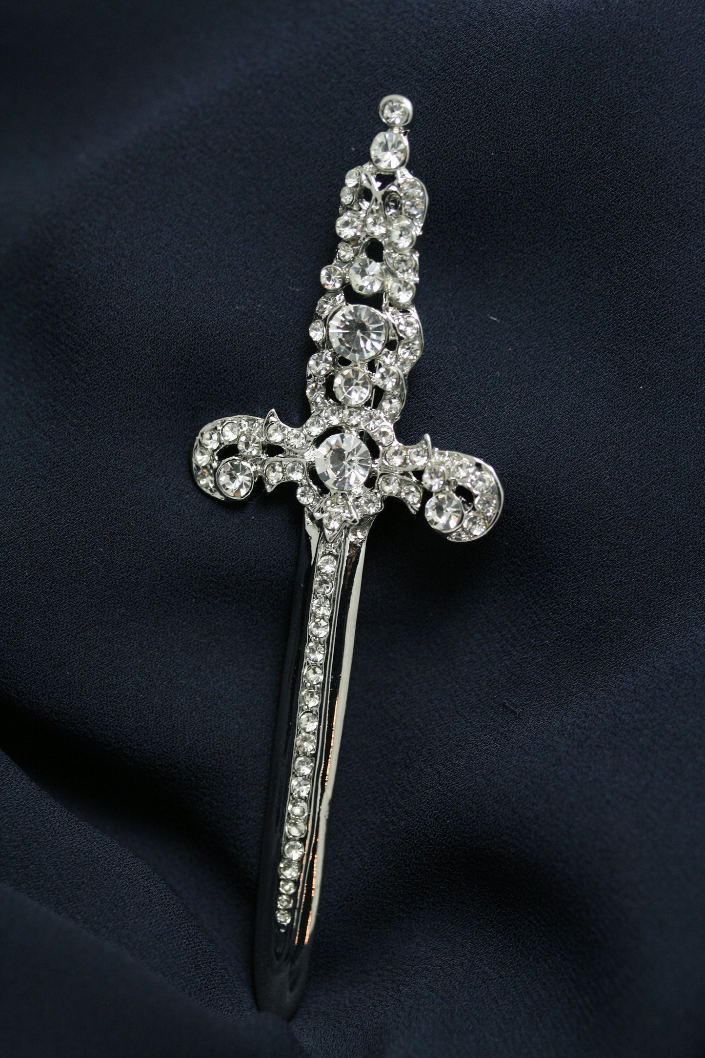 Rhinestone Jeweled Silver-plated Sword Pin Brooch Knight, Beautiful Vintage Crown Sword Jewelry Gift