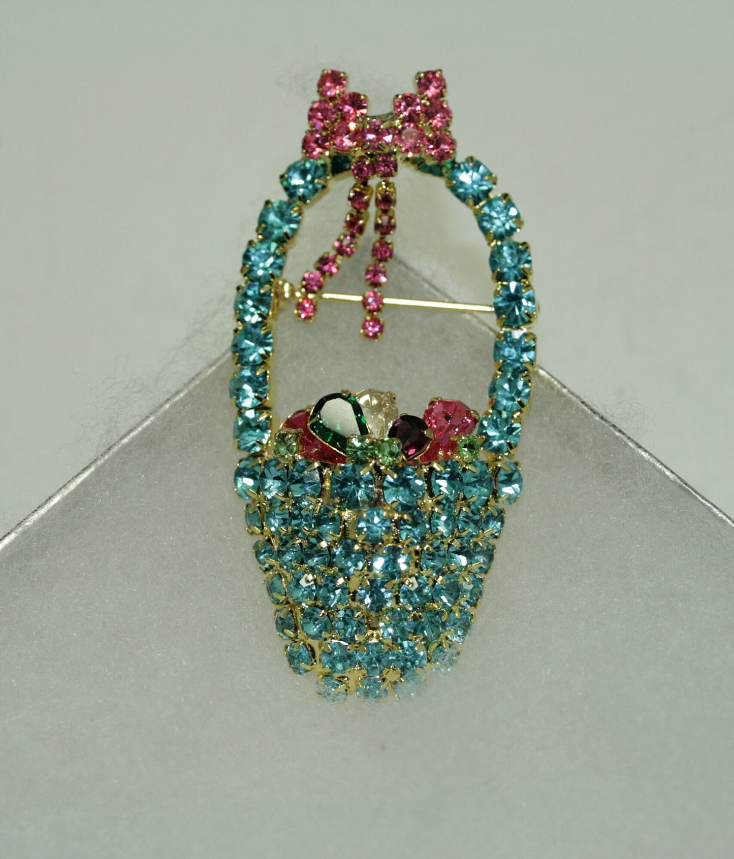 Rhinestone Easter Basket Brooch Pin, Easter Jewelry, Easter Egg Brooch Pin, Easter Holiday Jewelry Gift