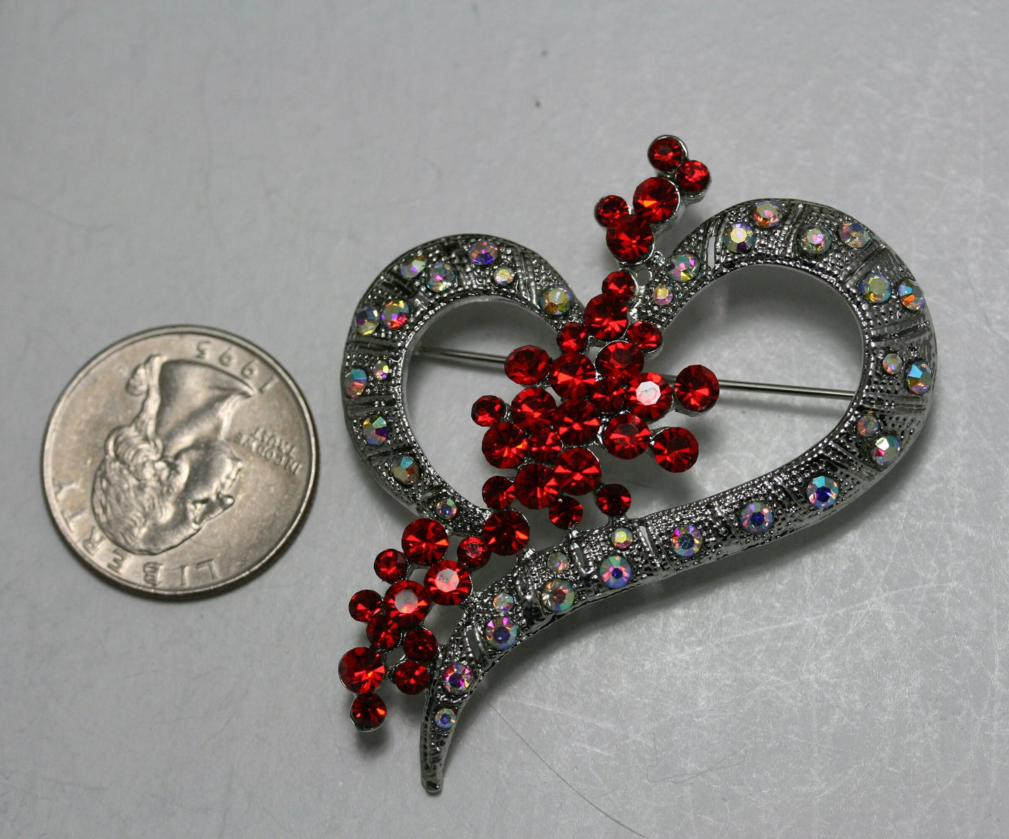 Vintage Rhinestone Valentine's Day Hollow Heart Pin Brooch, Valentine's Day Jewelry Gift For Her