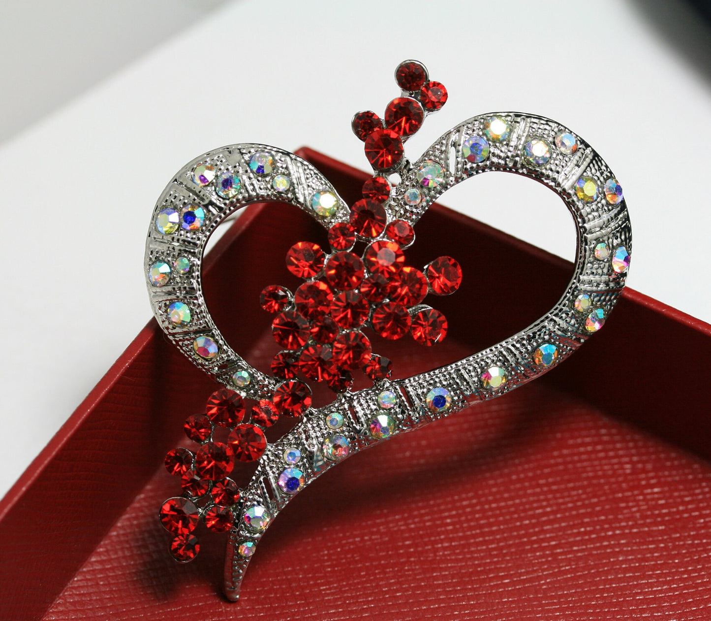 Vintage Rhinestone Valentine's Day Hollow Heart Pin Brooch, Valentine's Day Jewelry Gift For Her