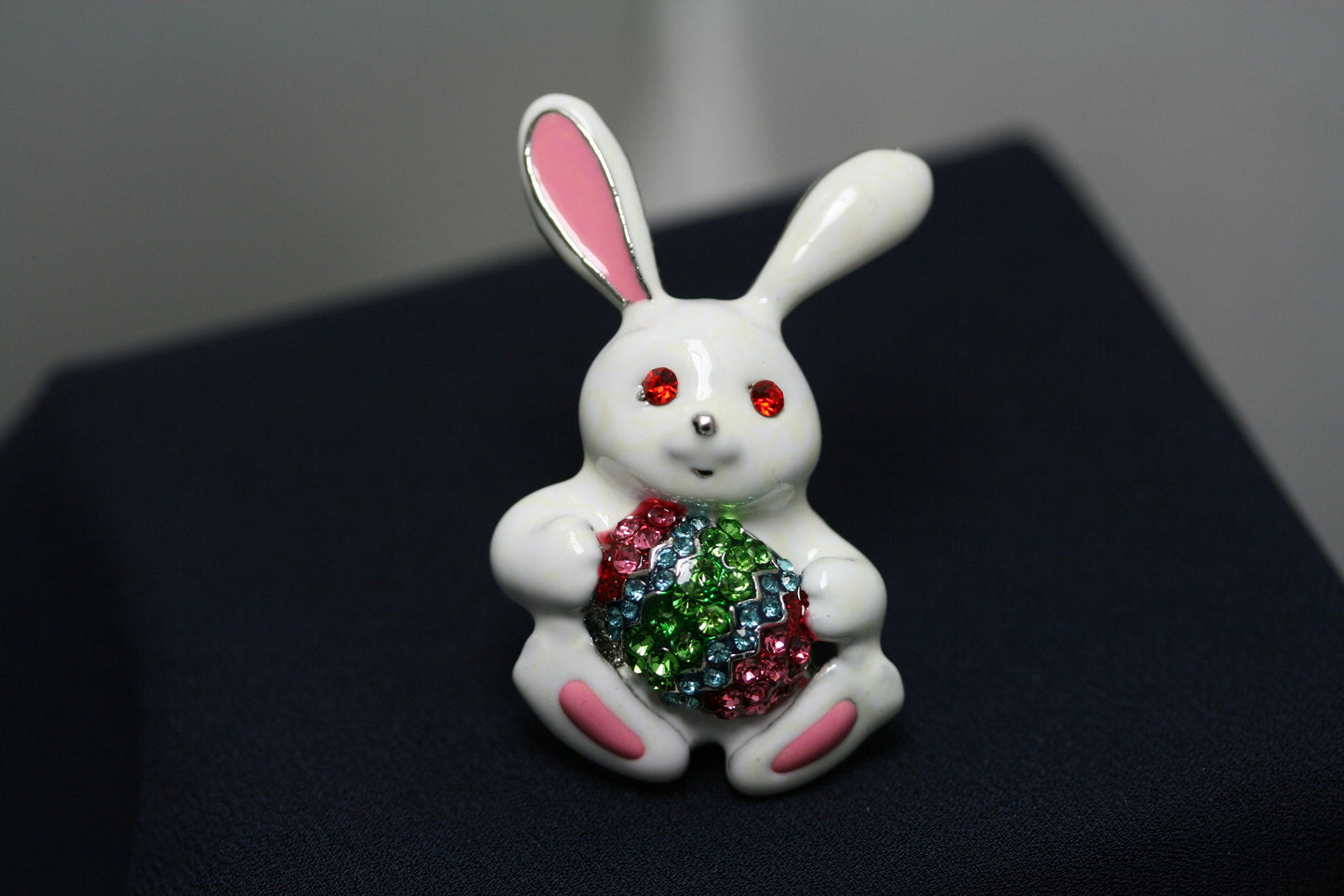 Rhinestone Crystal Enamel Spring Easter Bunny Rabbit Egg Brooch Pin, Easter Egg With Bunny Pin, Easter Brooch Jewelry
