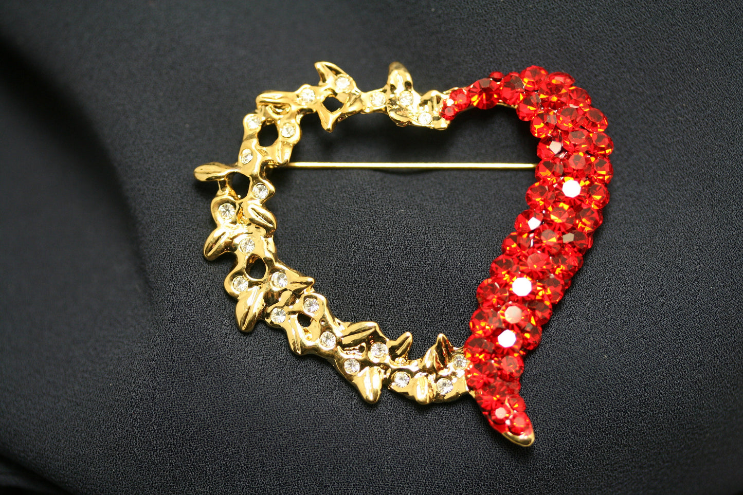 Crystal Rhinestone Love Heart Brooch Pin Jewelry Gift, Valentine's Day Red Hollow Heart Brooch, Valentine's day Jewelry