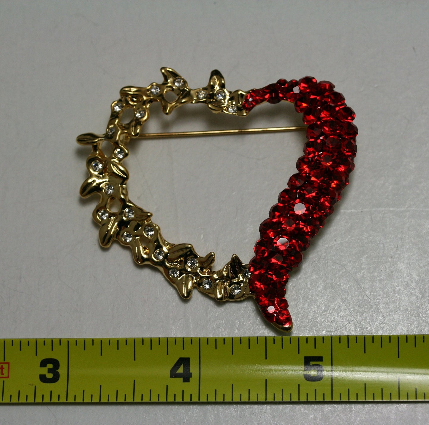 Crystal Rhinestone Love Heart Brooch Pin Jewelry Gift, Valentine's Day Red Hollow Heart Brooch, Valentine's day Jewelry