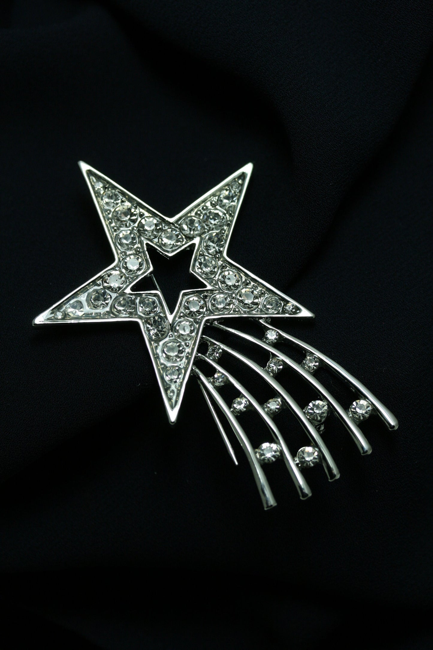 Silver Plated Rhinestone Shooting Star Brooch Pin