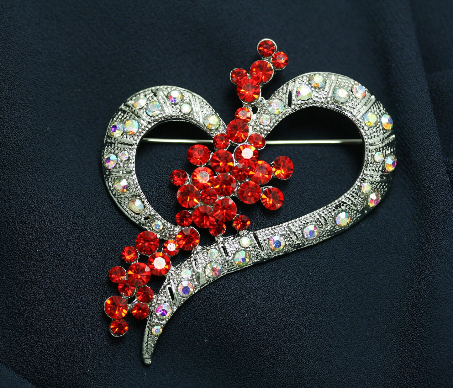 Vintage Rhinestone Valentine's Day Hollow Heart Pin Brooch, Valentine's Day Jewelry Gift For Her