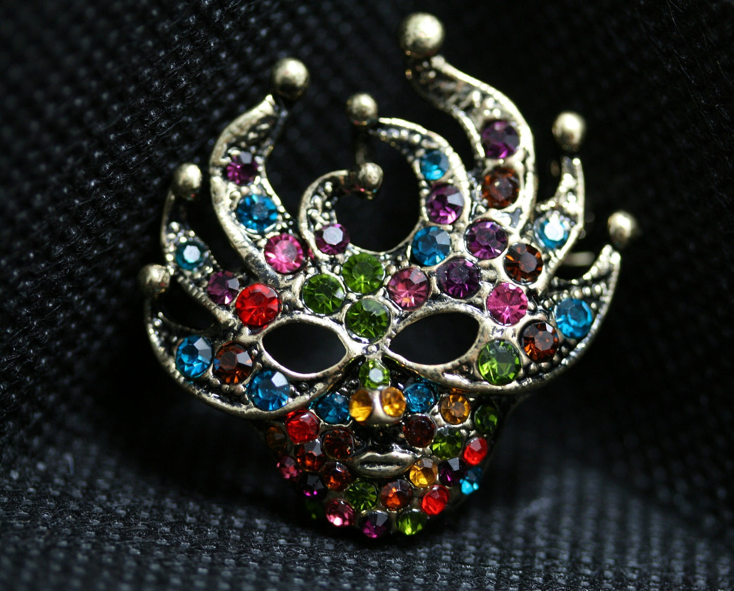 Rhinestone Mardi Gras Musk Brooch & Pendant, Multicolor Crystal Masquerade Ball Mask Pin Brooch