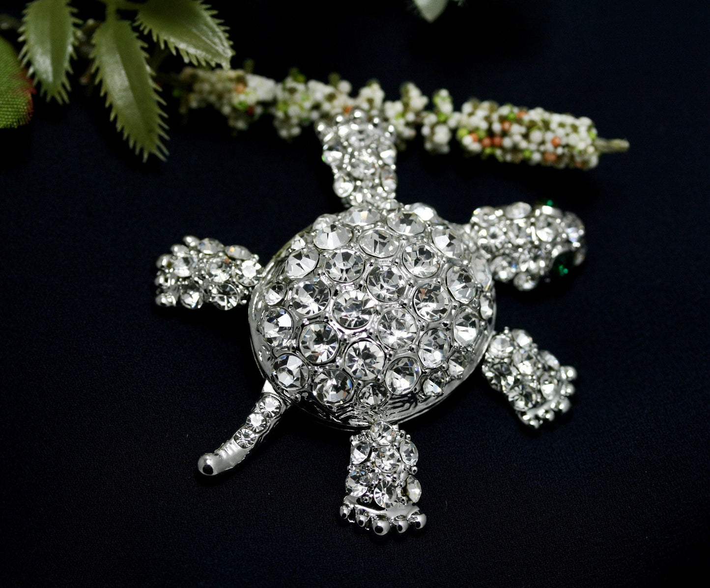 Rhinestone Clear Sparkling Crystals Sea Turtle Pin Brooch With Movable Features, 3D Sea Turtle Brooch Jewelry