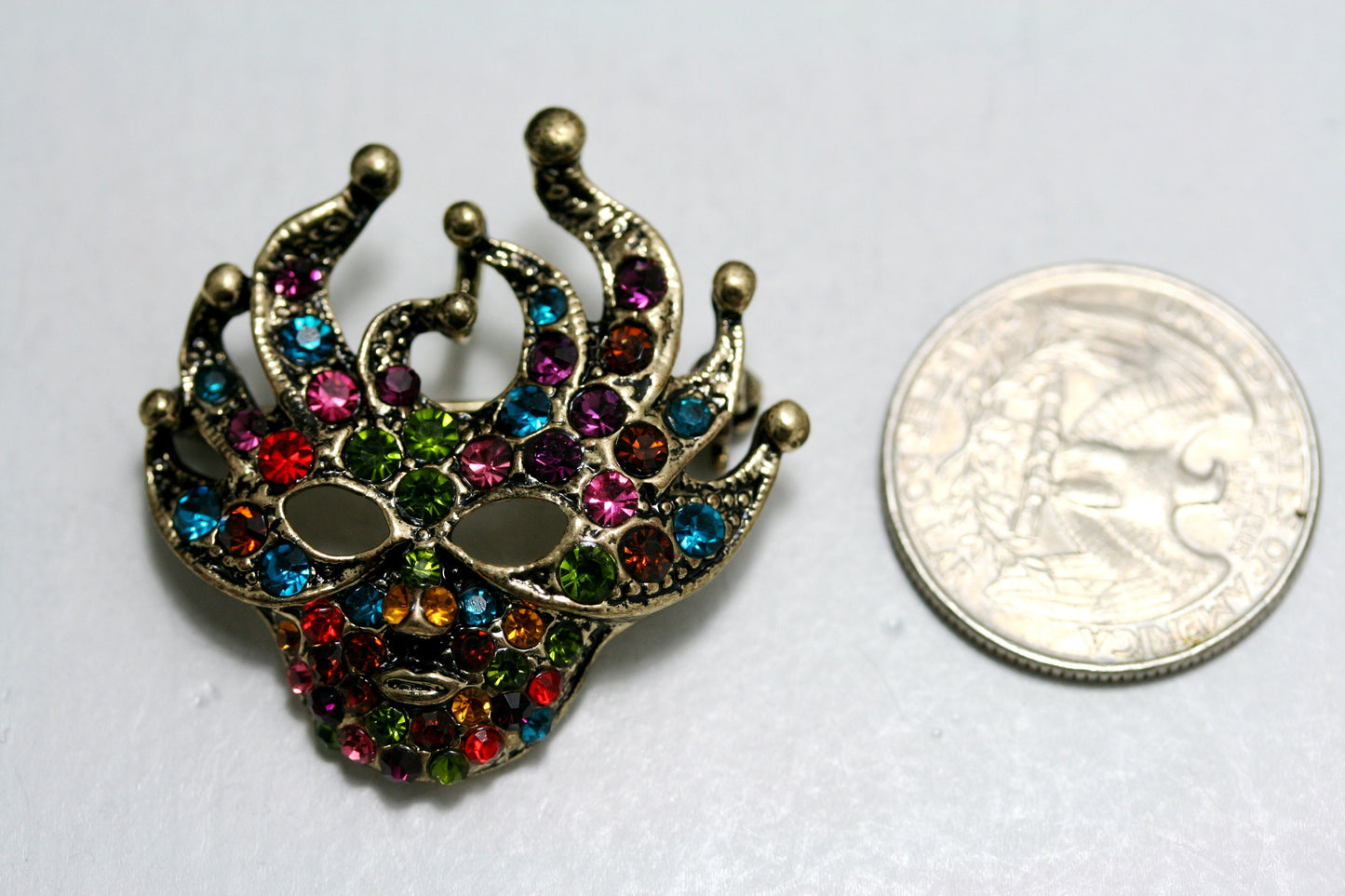 Rhinestone Mardi Gras Musk Brooch & Pendant, Multicolor Crystal Masquerade Ball Mask Pin Brooch