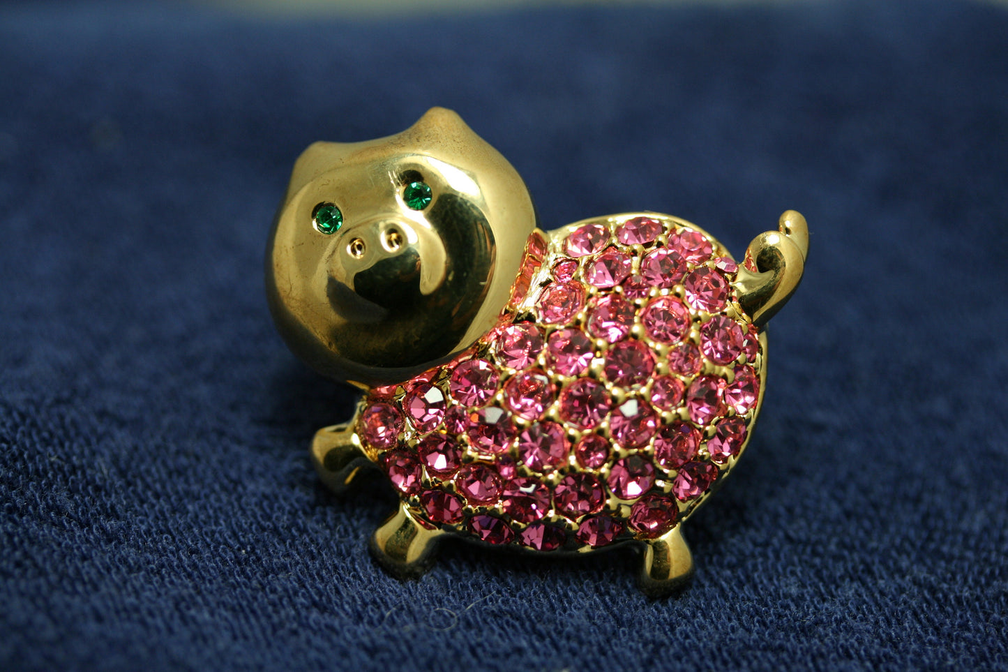 Pink Pig Brooch Pin, Rhinestone Pink Pig Brooch, Crystal pig pin