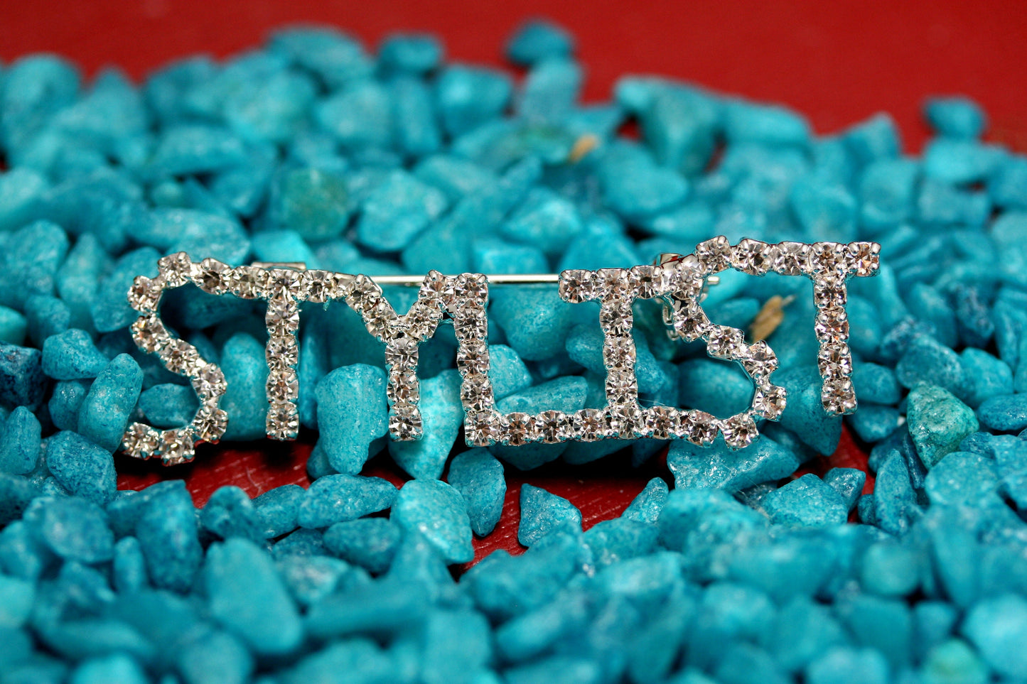 Rhinestone Word Pin "STYLIST", Beauty Salon Designer STYLIST Word Letters Scissors Brooch Pin Jewelry