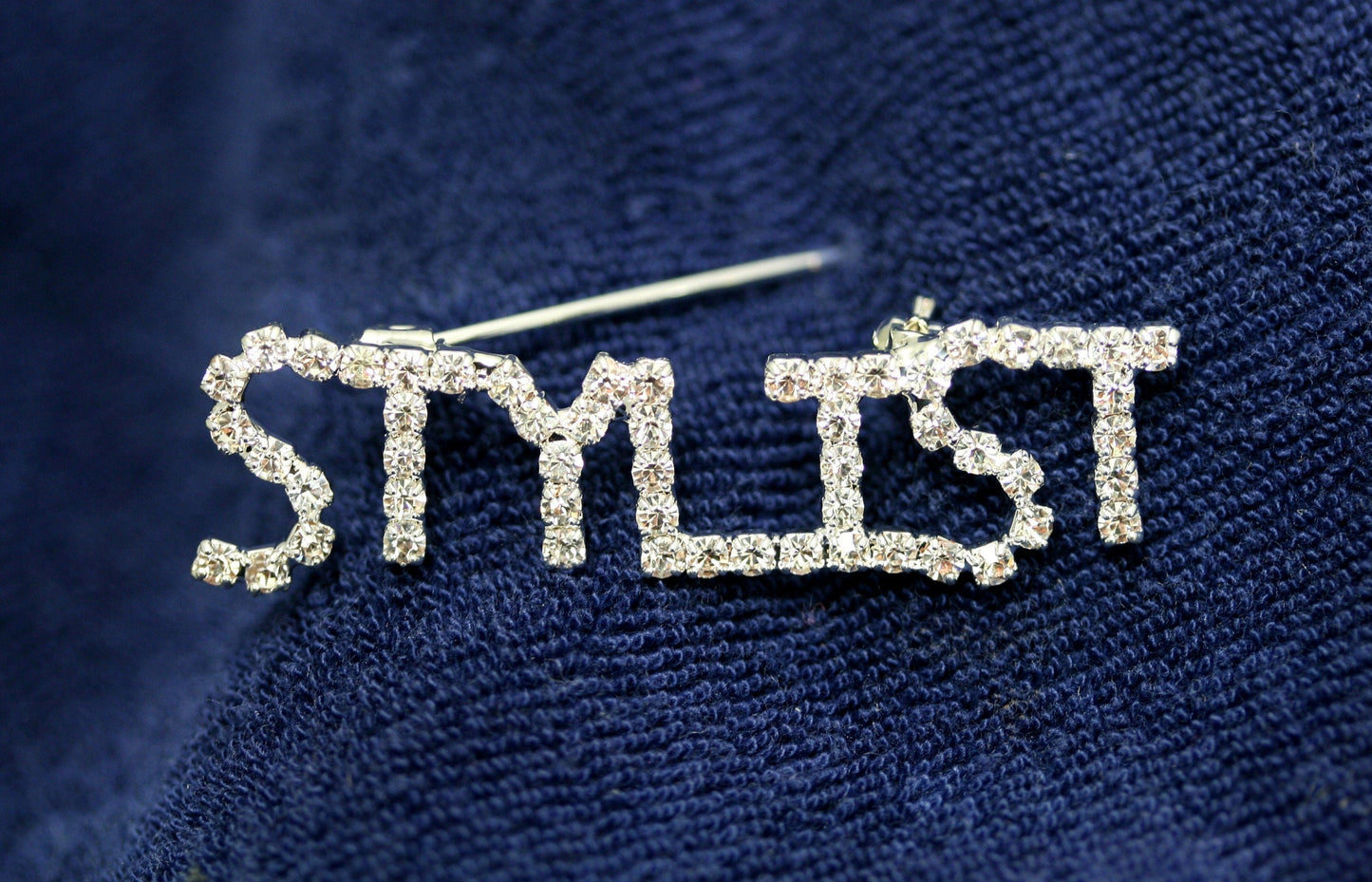 Rhinestone Word Pin "STYLIST", Beauty Salon Designer STYLIST Word Letters Scissors Brooch Pin Jewelry
