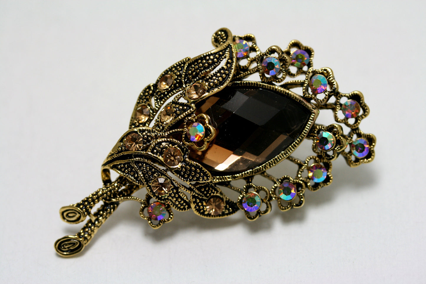 Vintage Flower Brooch - 3D Amber Rhinestone Flower Cluster Brooch Pin W Antique Gold TONE!