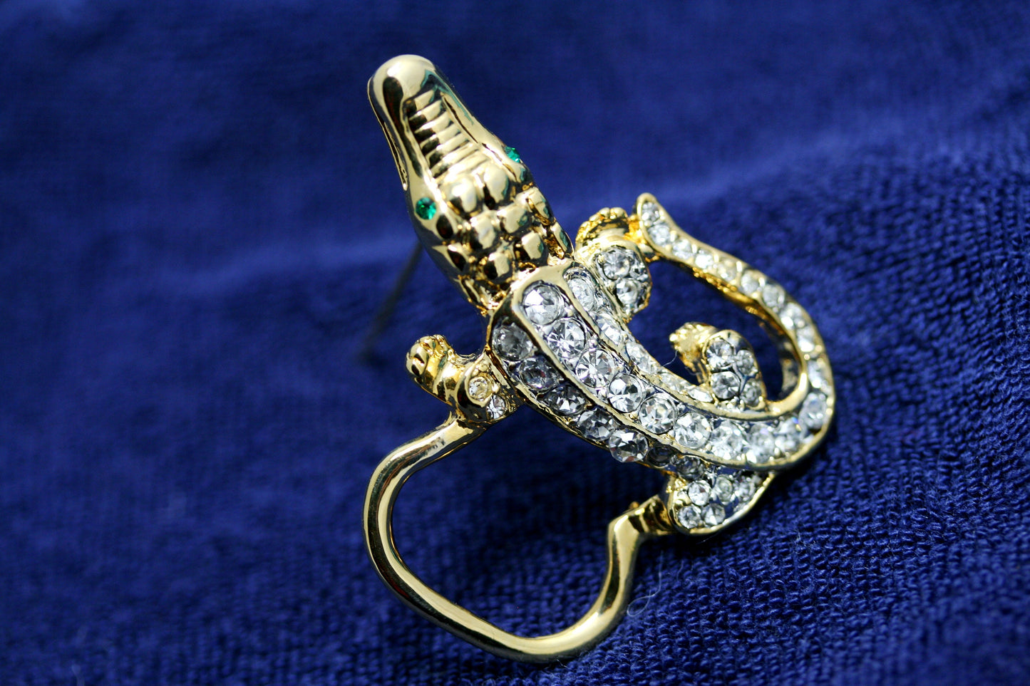 Vintage Jewelry Gold Tone and Rhinestone Alligator Pin Brooch, Eye Glasses Holder, Crocodile Brooch, Animal Brooch, Lizard Brooch