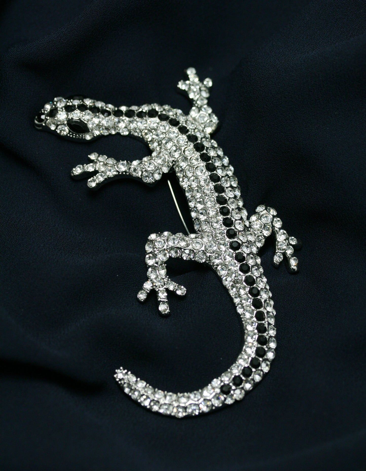 Beautiful Rhinestone Lizard Brooch, Lizard Gecko Salamander Pin Chameleon Komodo Dragon Rhinestone Crystal