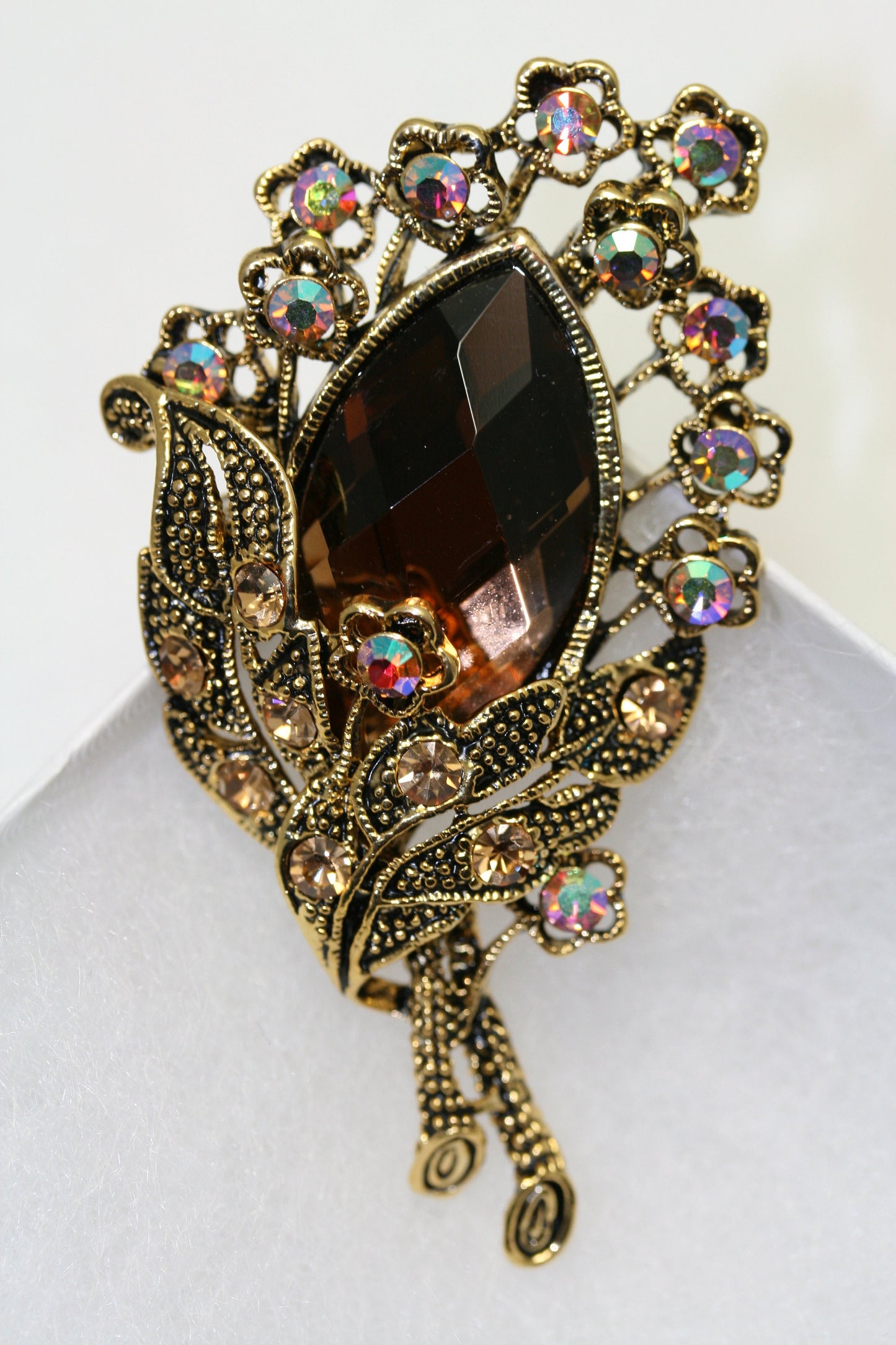 Vintage Flower Brooch - 3D Amber Rhinestone Flower Cluster Brooch Pin W Antique Gold TONE!