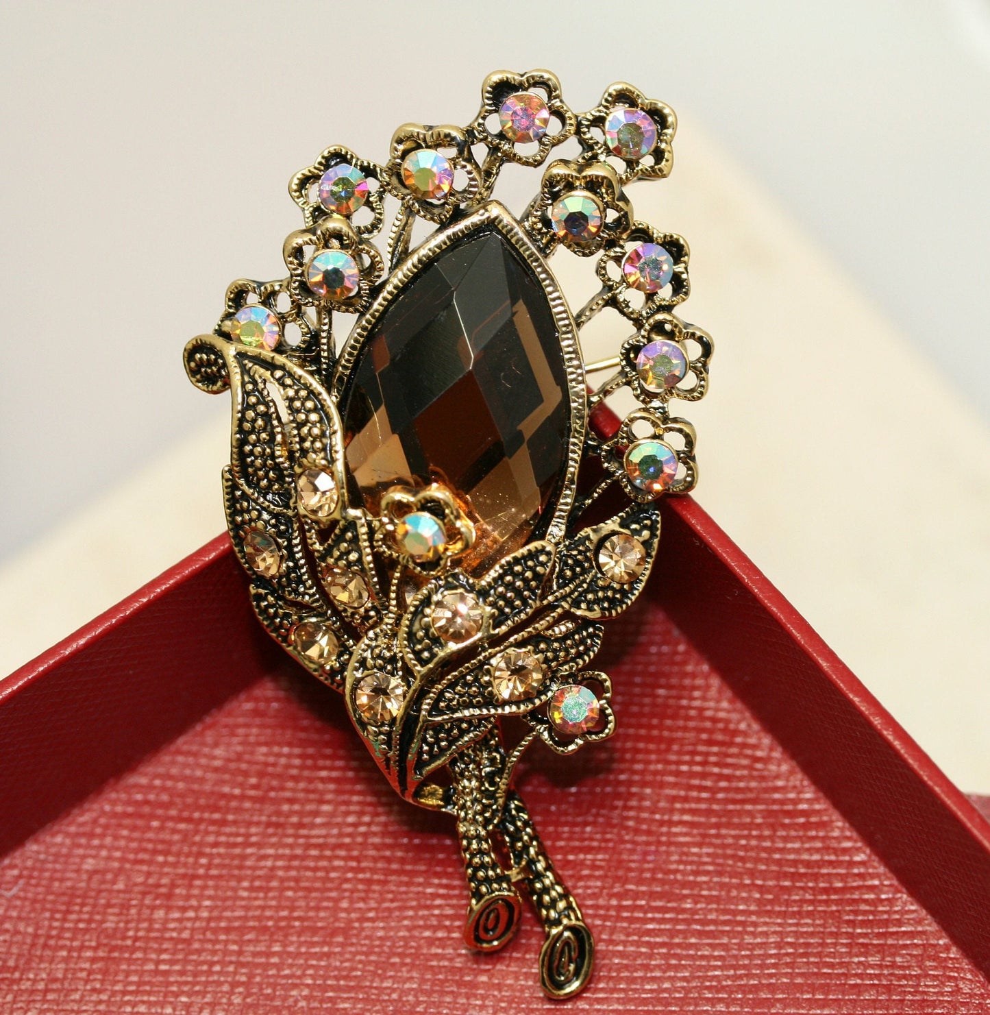 Vintage Flower Brooch - 3D Amber Rhinestone Flower Cluster Brooch Pin W Antique Gold TONE!