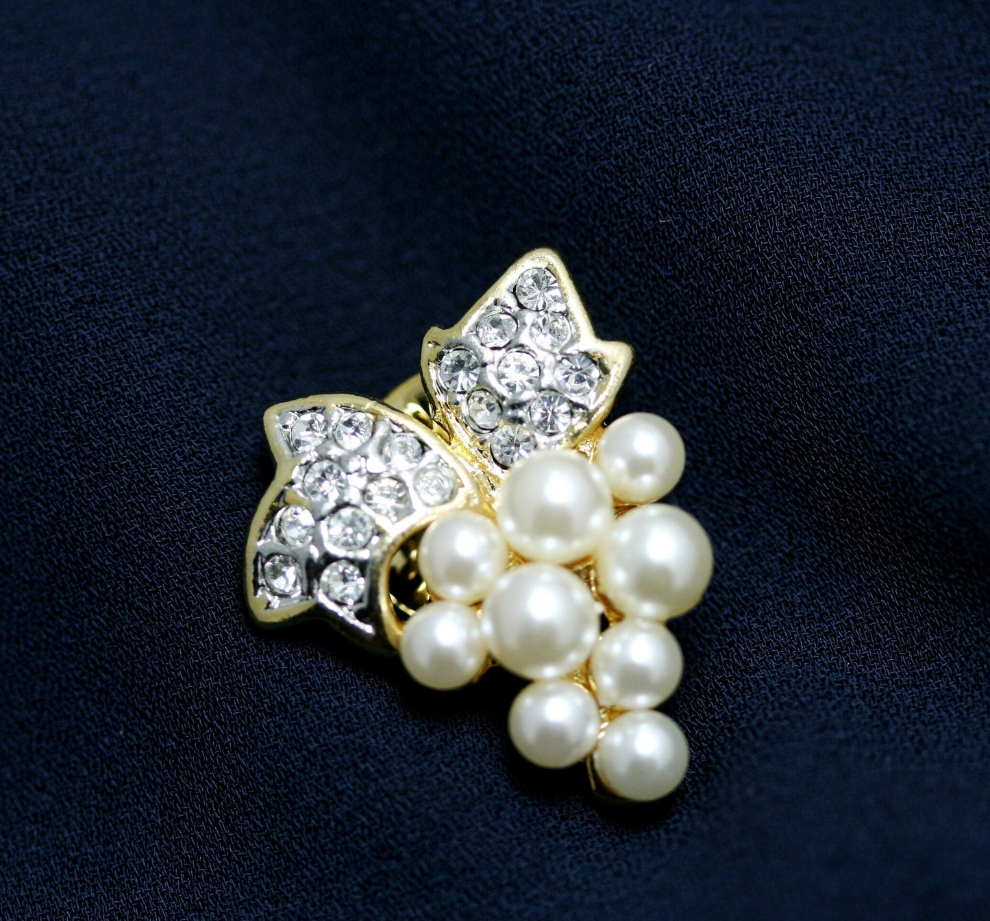 Grapes Brooches Gold Plated Faux Pearl Brooch Rhinestone Flower Scarf Buckle Pin (Tac Pin)