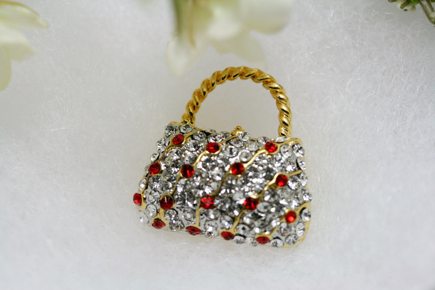 Crystal Women Basket Purse Handbag Trinket Brooch Pin, Rhinestone Women Purse Fashion Jewelry Gift, DIY Jewelry