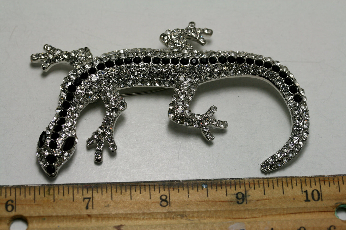 Beautiful Rhinestone Lizard Brooch, Lizard Gecko Salamander Pin Chameleon Komodo Dragon Rhinestone Crystal