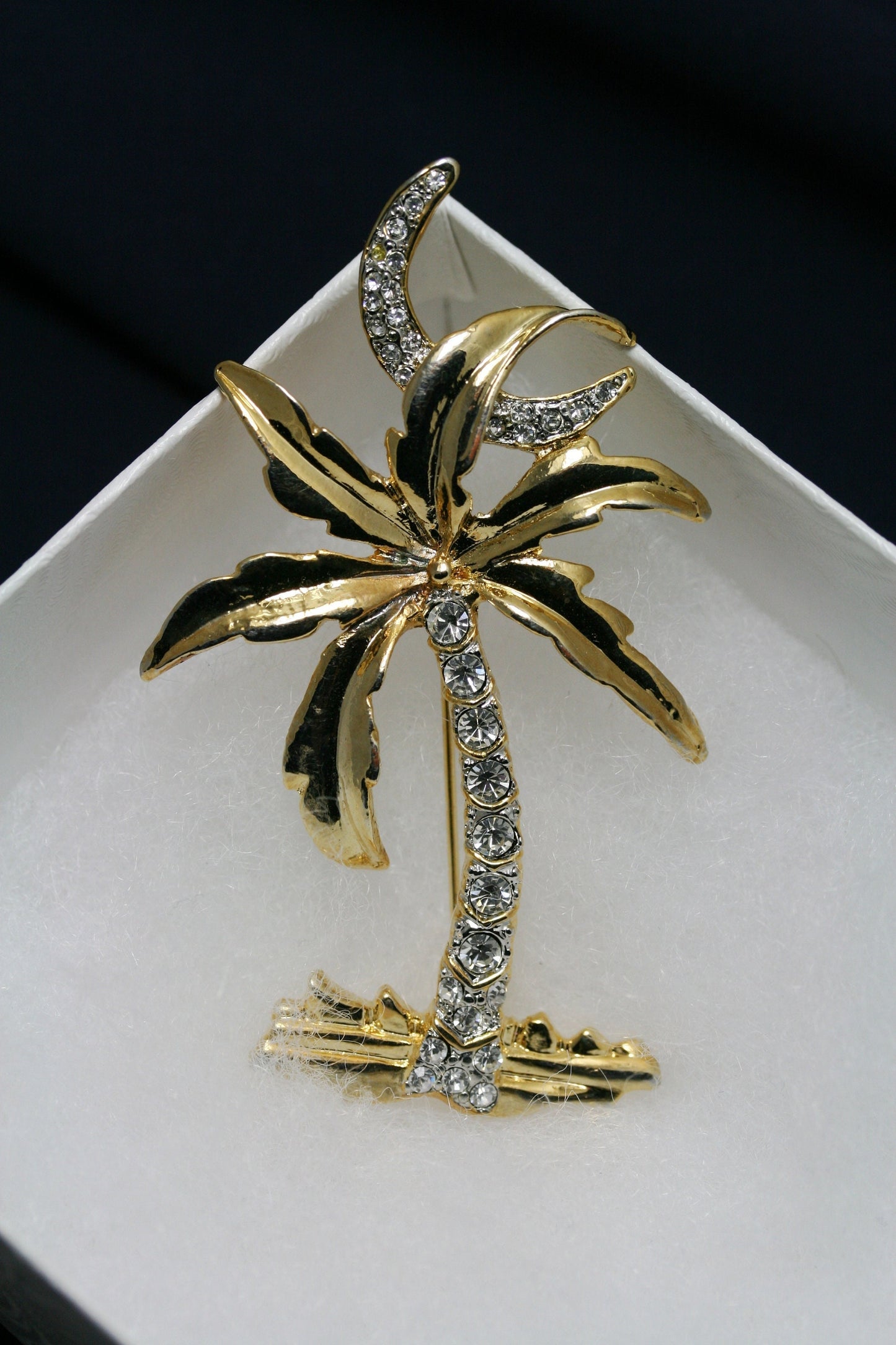 Vintage Rhinestone Palm Tree Pave Brooch Pin