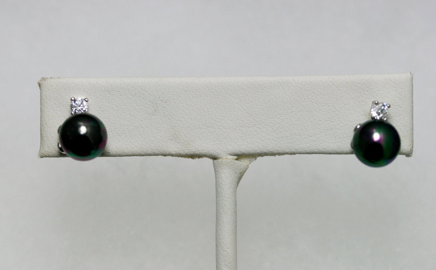 Faux Pearl Stud Earrings Women's Fashion Elegant Faux Pearl Ball Stud Earrings