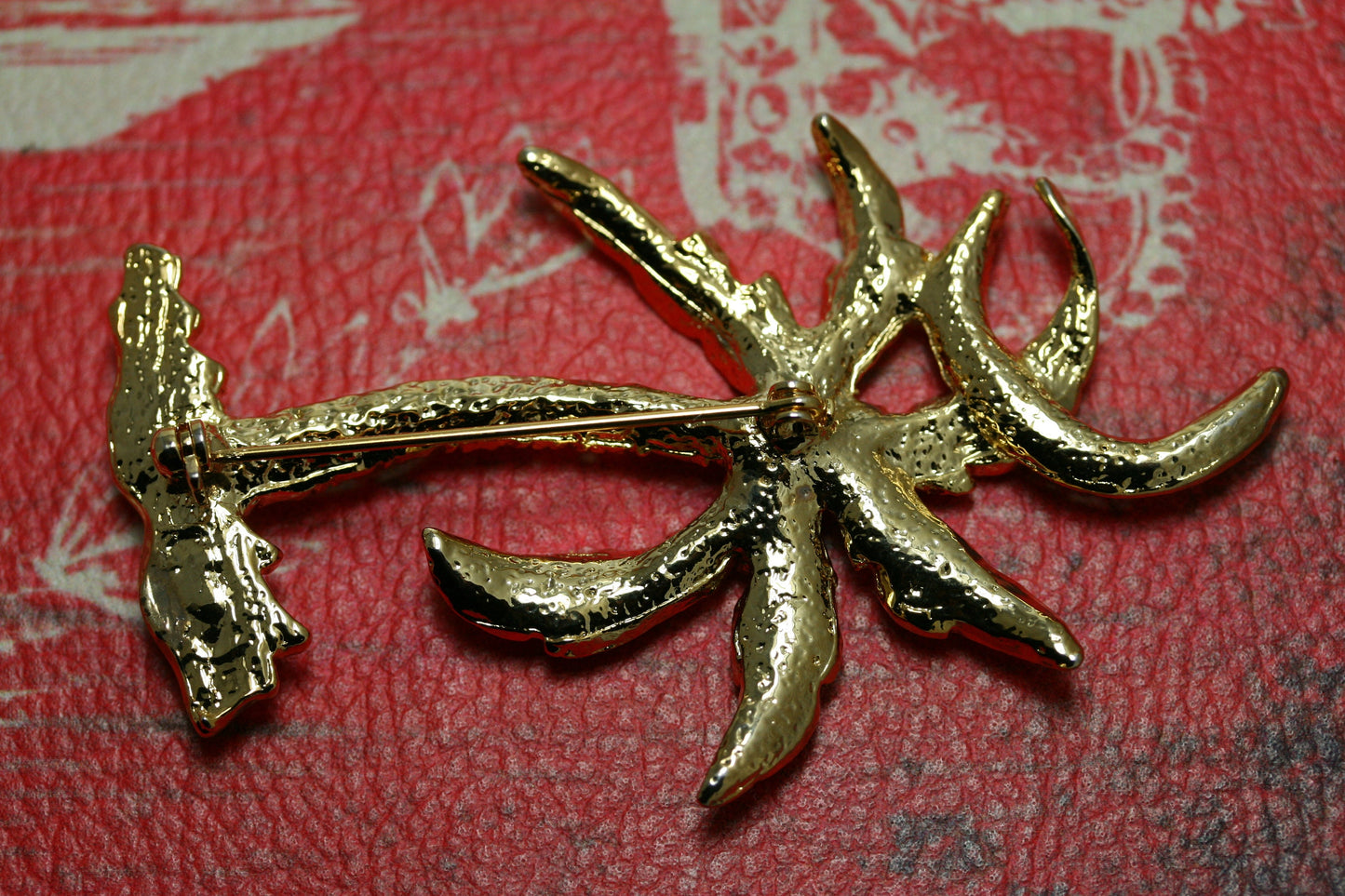 Vintage Rhinestone Palm Tree Pave Brooch Pin