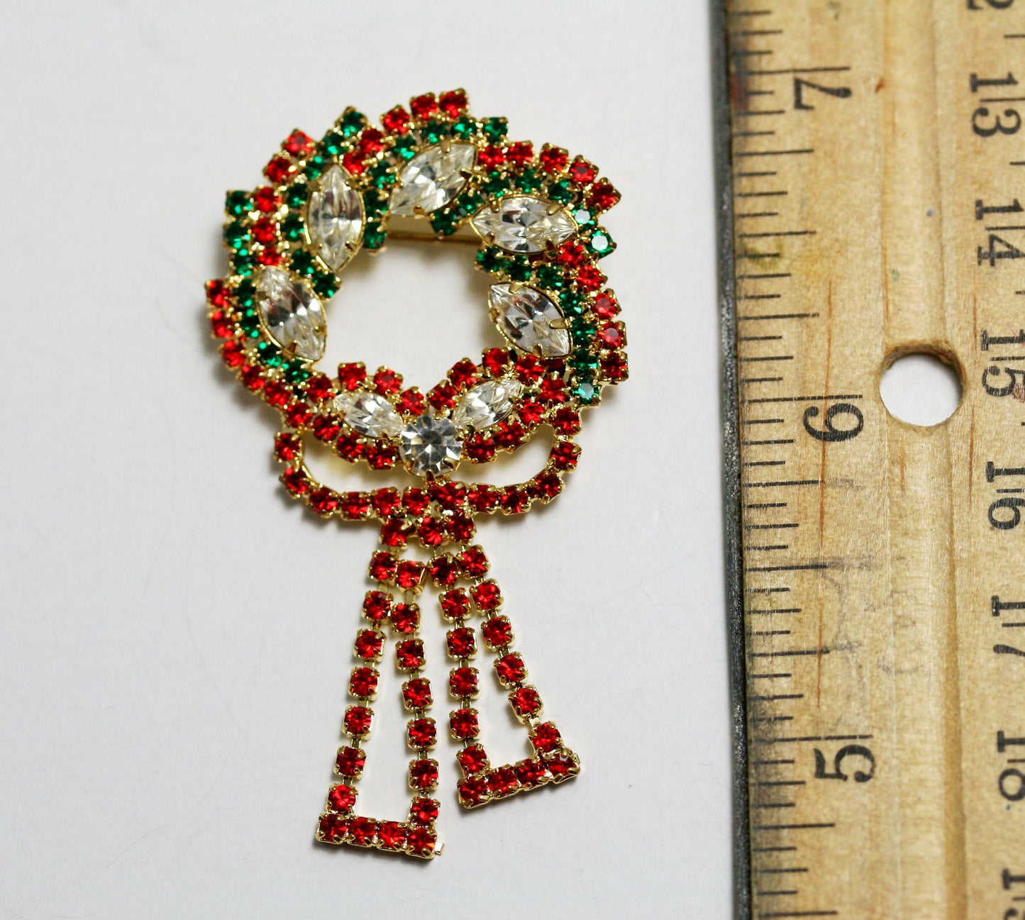 Vintage Christmas Wreath Rhinestone Pin Brooch, Christmas Holiday Jewelry