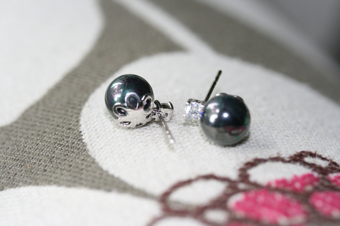 Faux Pearl Stud Earrings Women's Fashion Elegant Faux Pearl Ball Stud Earrings