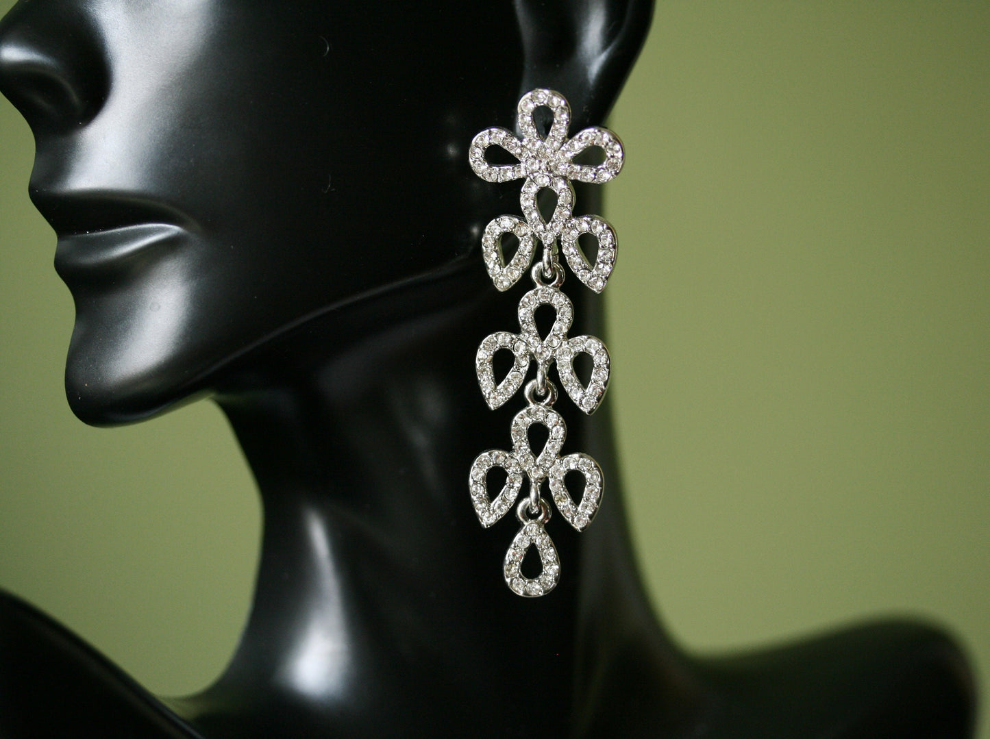 Clear Rhinestones Unique Post Drop pageant Earrings Décor Drop Earrings Bridal Wedding Beautiful Dazzle Crystal Dangle Fashion Jewelry