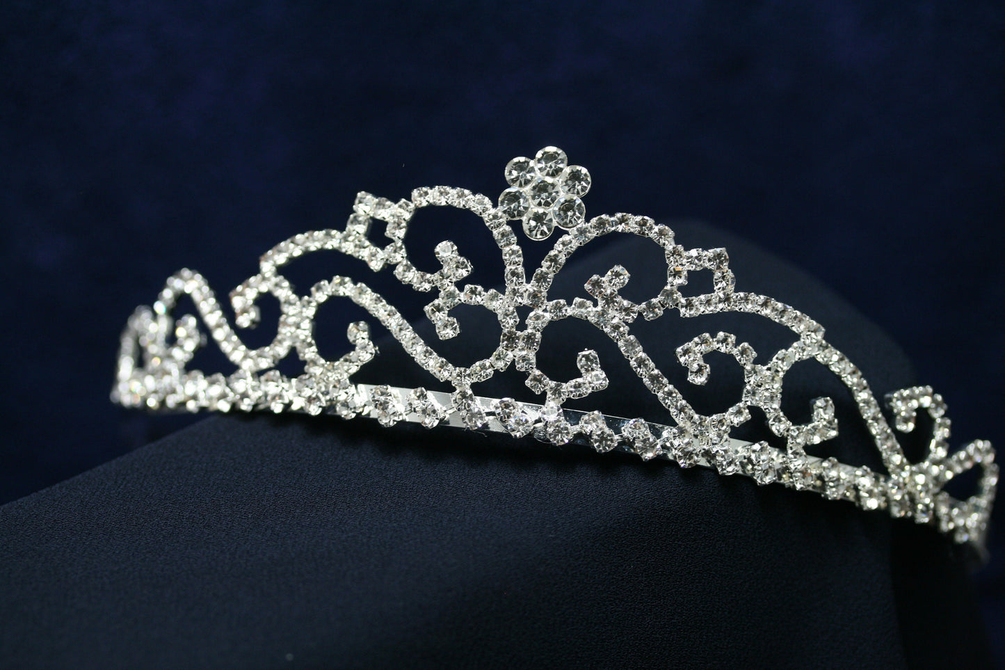 Silver Tiara Crowns Crystal Headband Princess Rhinestone Crown with Combs Bride Headbands Bridal Wedding Prom Party Hair Accessories