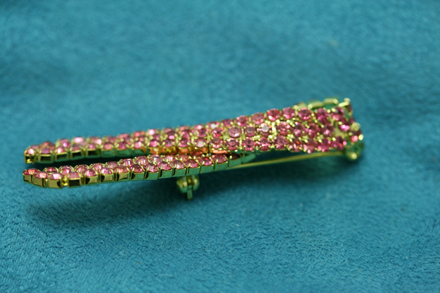 Breast Cancer Brooch Pin, Hot Pink Rhinestone Breast Cancer Awareness Ribbon Pin Brooch, Flat Back Breast Cancer Jewelry DIY