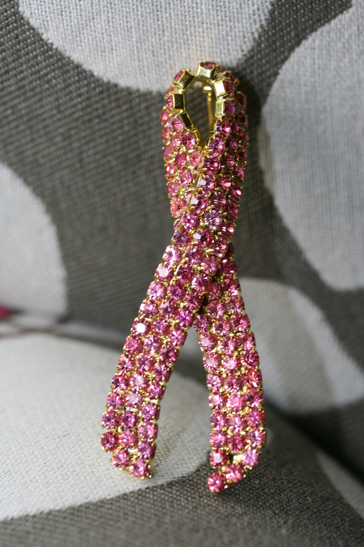 Breast Cancer Brooch Pin, Hot Pink Rhinestone Breast Cancer Awareness Ribbon Pin Brooch, Flat Back Breast Cancer Jewelry DIY