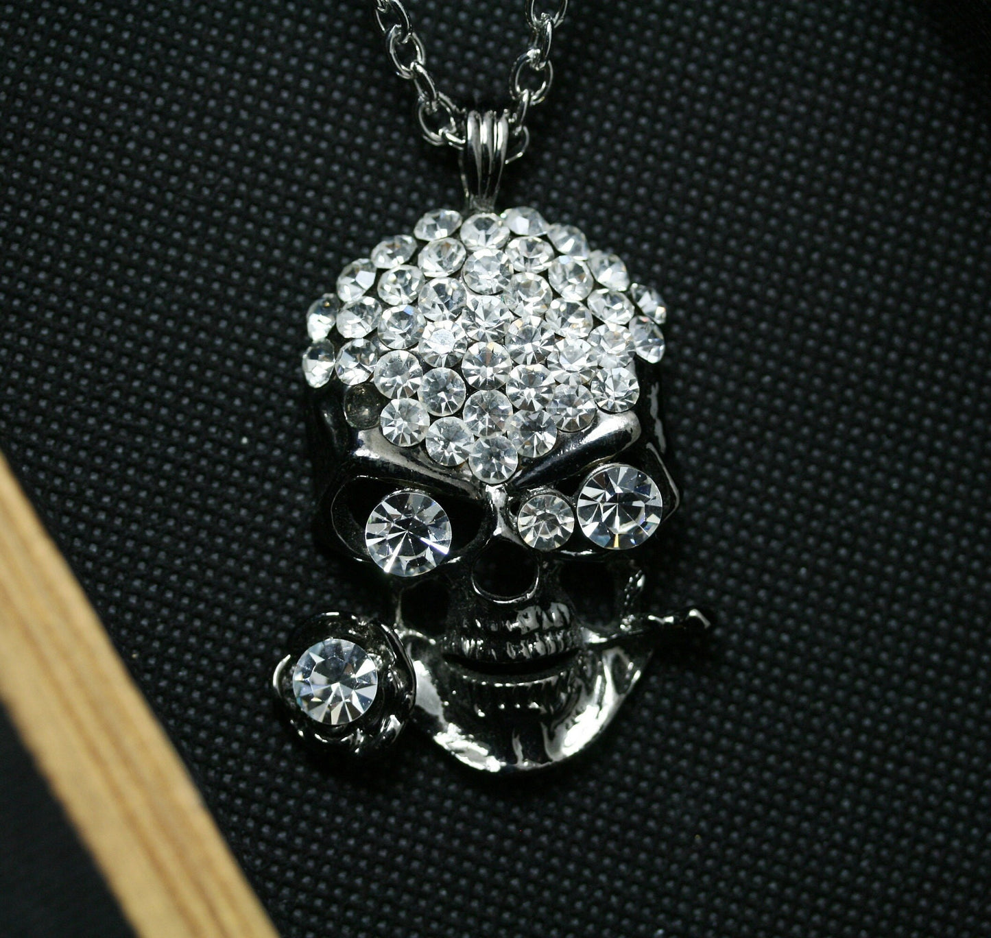 Rhinestone Skull with Rose Flower Skull Head Pendant Crystal Rhinestone Sweater Necklace gift With Chain