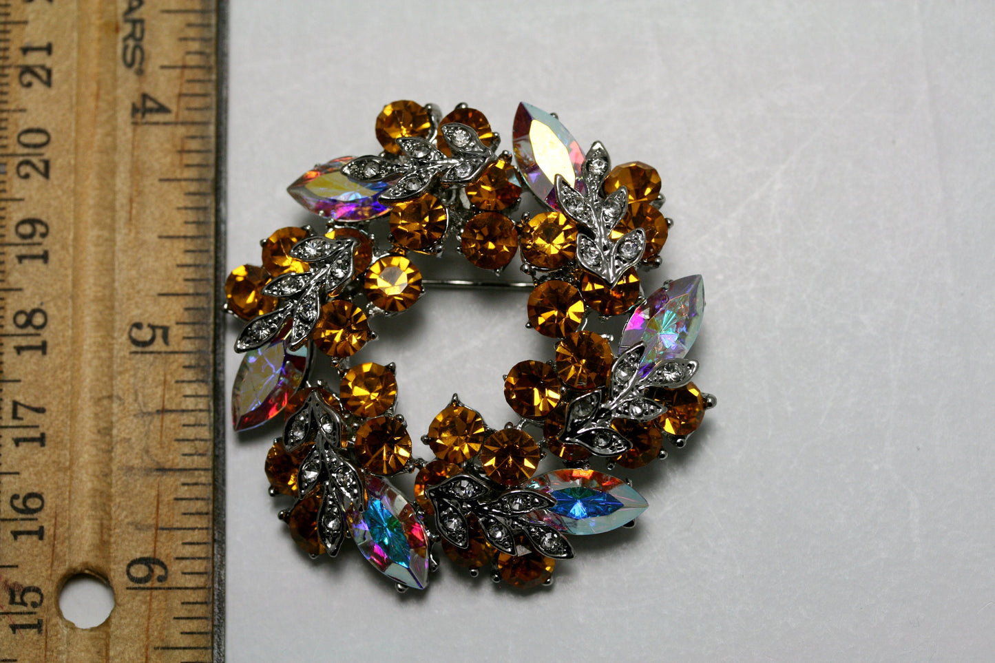 Vintage Luxury Crystal Exquisite Rhinestone Gold Wreath Brooch Pin, Round Double Layer Wreath Brooch With AB Stone, Christmas Jewelry Gift