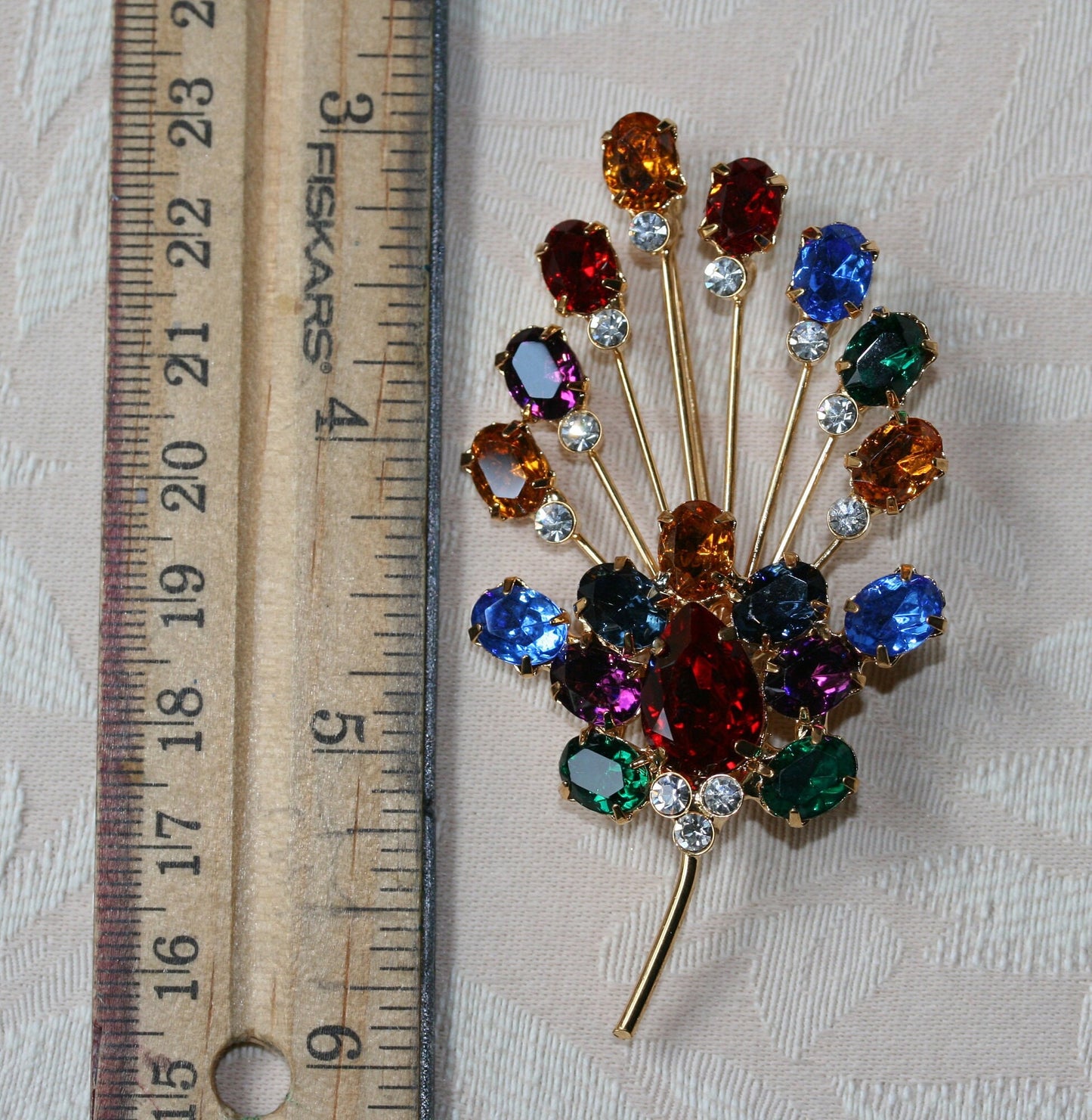 Big Crystal Balloon Brooches For Holiday, Birthday Party Rhinestone Brooch Pin Friends Gift