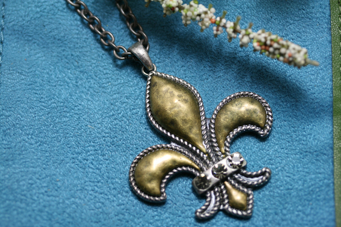 Vintage Rhinestone French Flower Fleur de Lis Pendant in Gold Antique Brass USA Metals Fleur De Lis Necklace