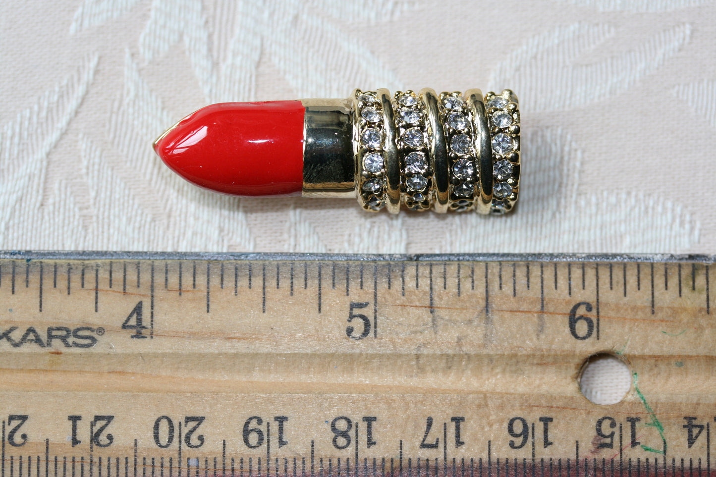 Lipstick Red Enamel Clear Rhinestone Multi-Dimensional Brooch Beauty Lip Stick Pin for Her