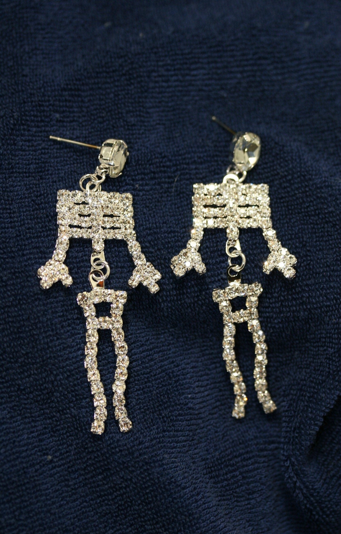 Rhinestone Bling-bling Halloween Skeleton Post Earrings, Crystal Silver Skeleton Earrings