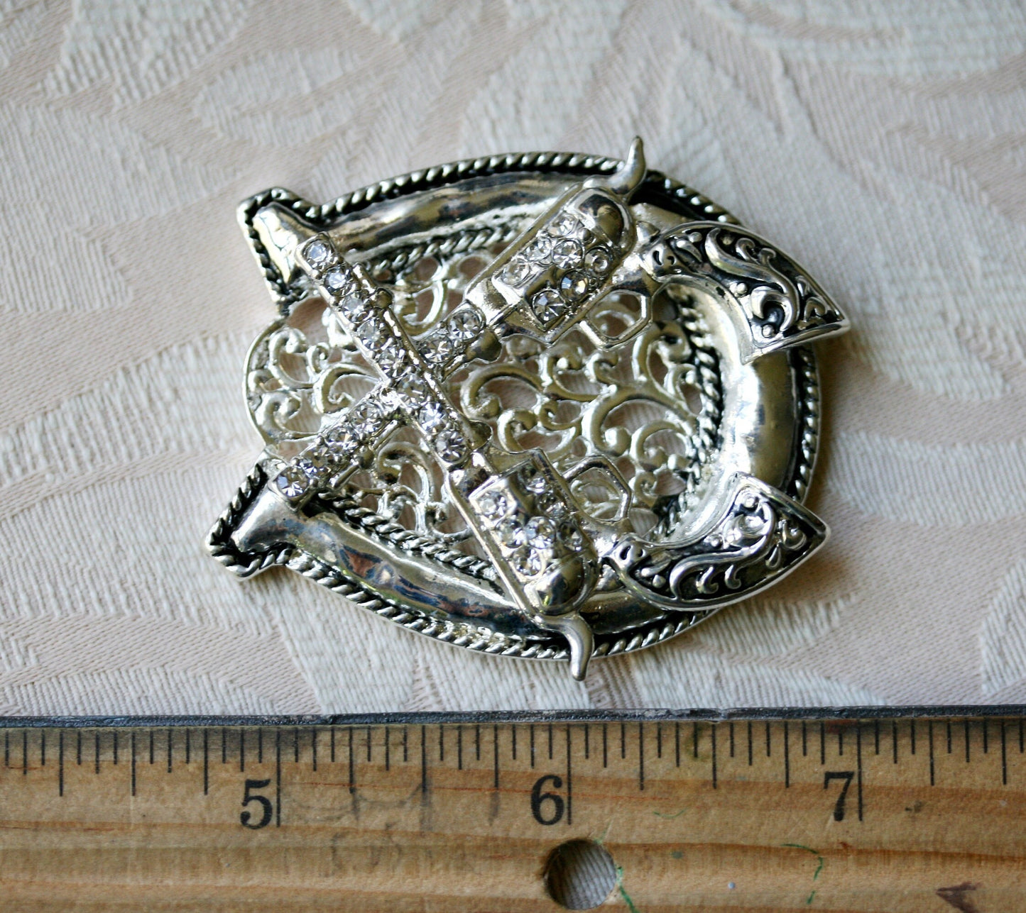 Flat Back Rhinestone Jewelry Wedding, Holiday decoration, Wild West pistol Jewelry DIY Jewelry NO PIN ,Nothing at Back