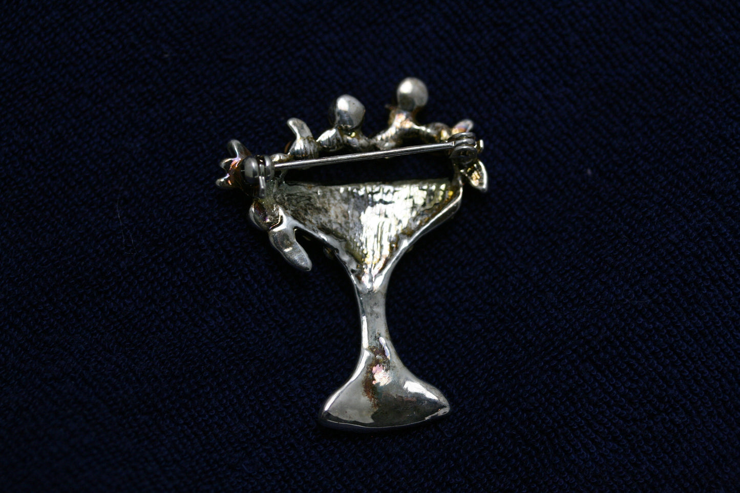 Silver-plated Rhinestone Pell Champagne Glass Brooch Pin