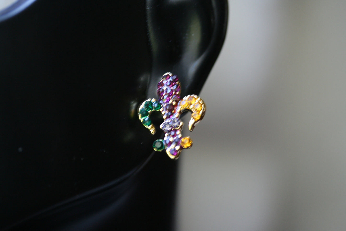 Rhinestone Mardi Gras French Fleur De Lis Flower Floral Pin Brooch Pendant & Earring Set, Fleur De Lis Earrings Bride Jewelry Gift for Her