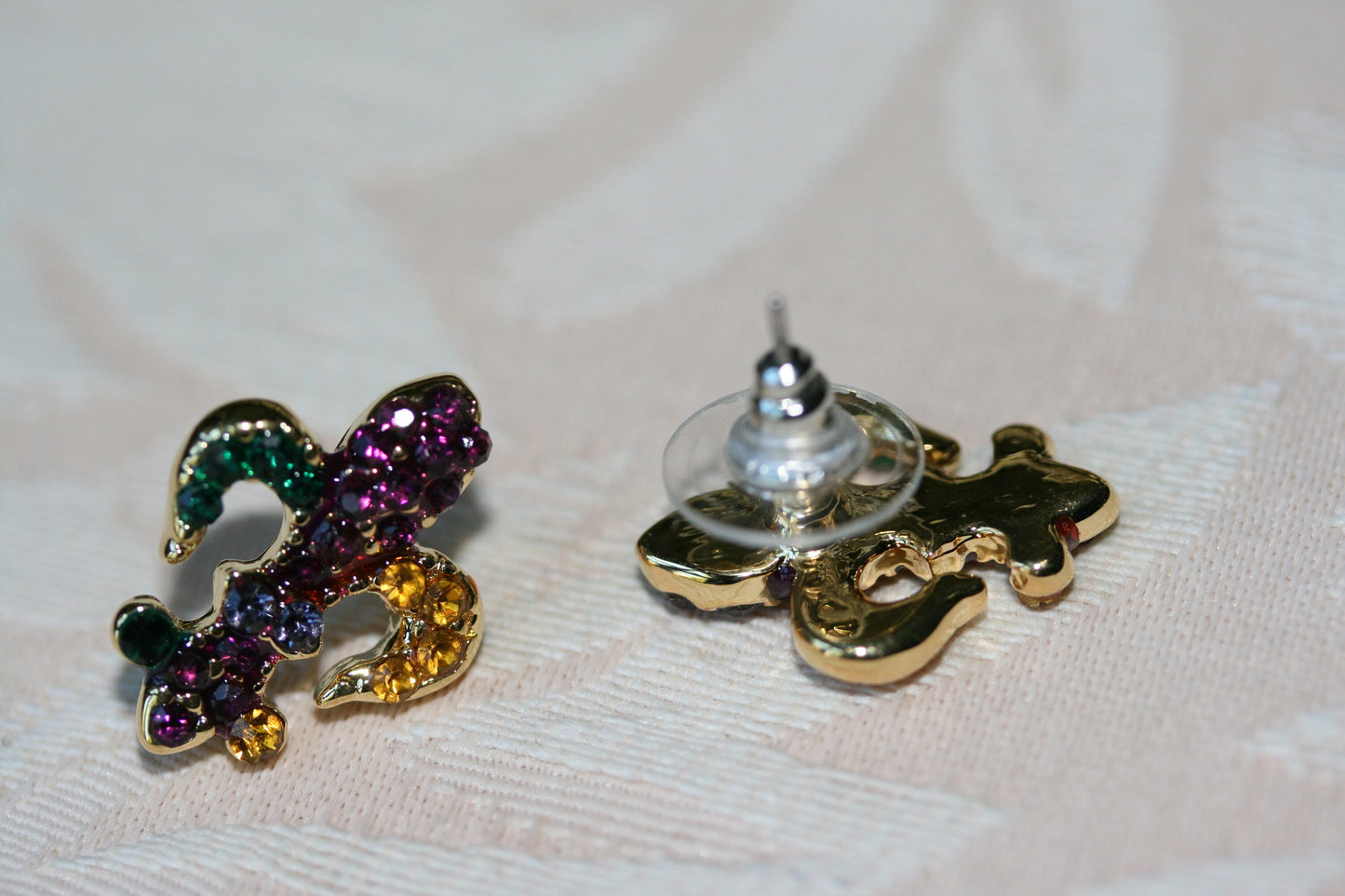 Rhinestone Mardi Gras French Fleur De Lis Flower Floral Pin Brooch Pendant & Earring Set, Fleur De Lis Earrings Bride Jewelry Gift for Her