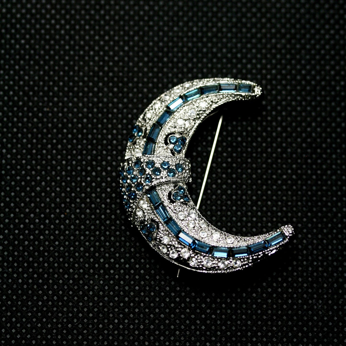 Blue Rhinestone Crescent Moon Brooch, Blue moon Pins, Old Fashion Moon Pin, Crystal Moon Brooches