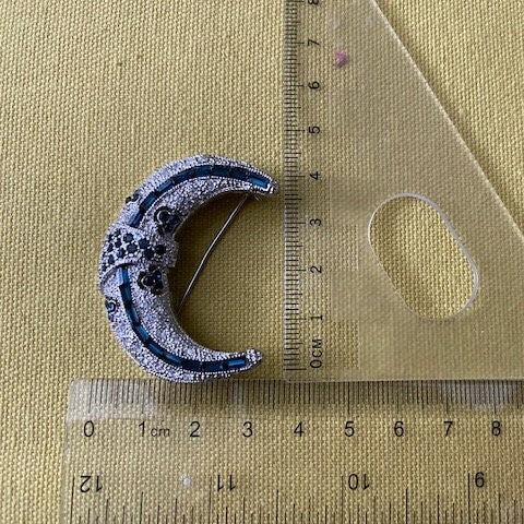 Blue Rhinestone Crescent Moon Brooch, Blue moon Pins, Old Fashion Moon Pin, Crystal Moon Brooches