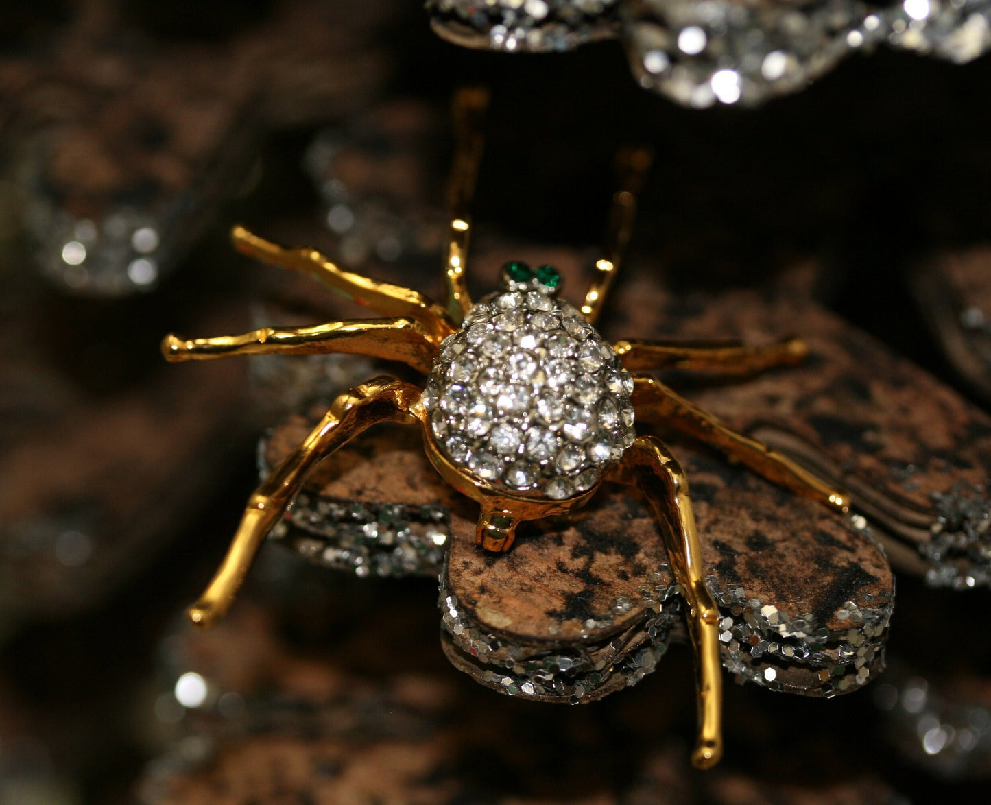 Rhinestone Halloween Crystal Spider Brooches Pins For Man Women Insect Brooch Pin