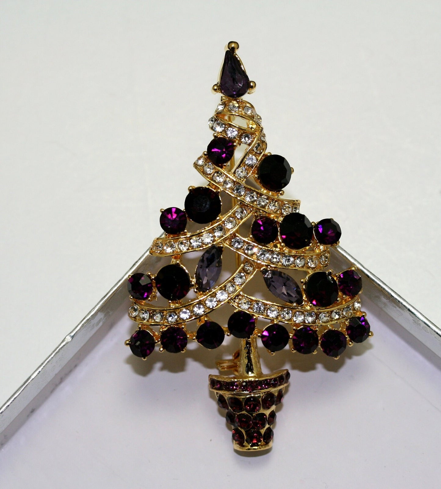GORGEOUS PURPLE Rhinestone Christmas Tree Pin Brooch, Rich Holiday Xmas Tree Jewelry Gift