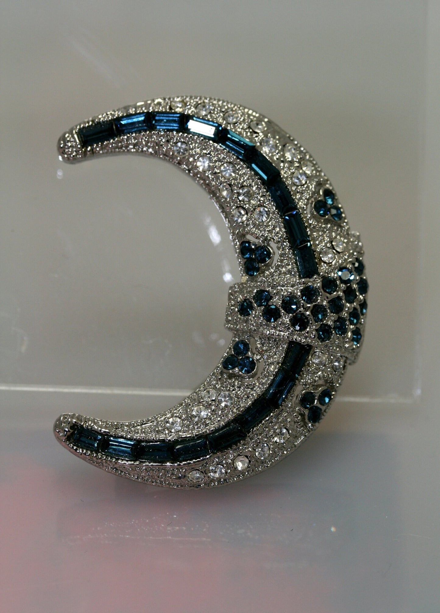 Blue Rhinestone Crescent Moon Brooch, Blue moon Pins, Old Fashion Moon Pin, Crystal Moon Brooches