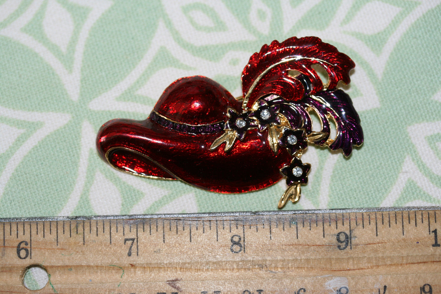 Red Hat Club Lapel Pin, Red Hat Club Post Earrings Fashion Red hat Brooch and Earrings Set